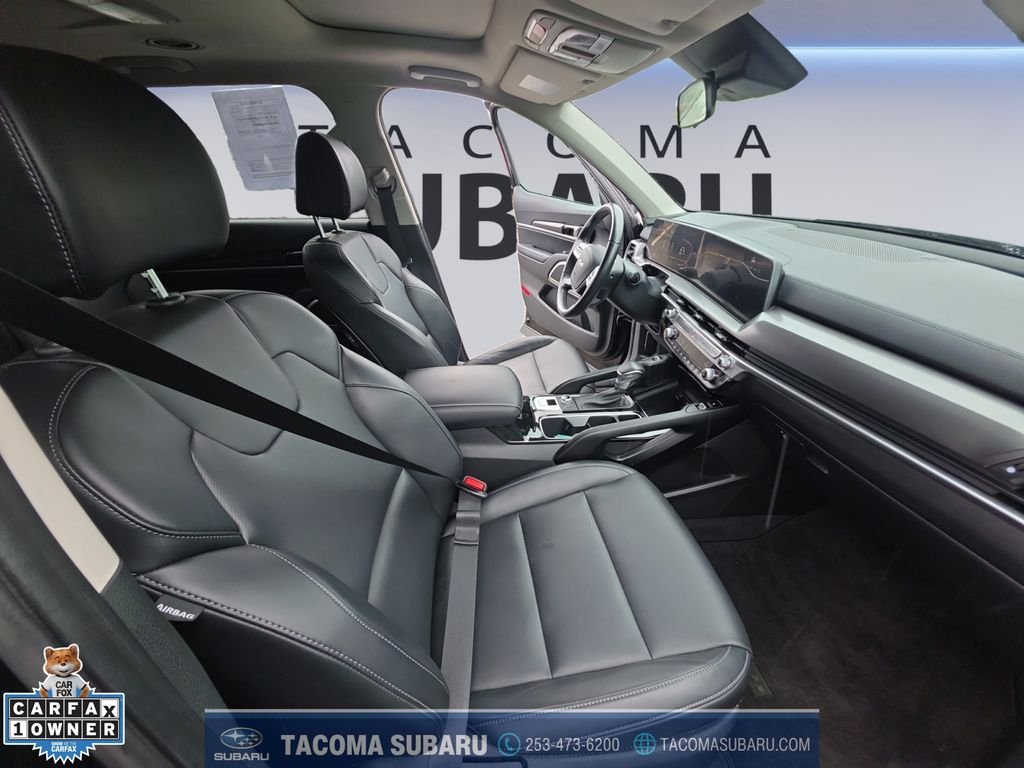 2024 Kia Telluride S - Photo 17