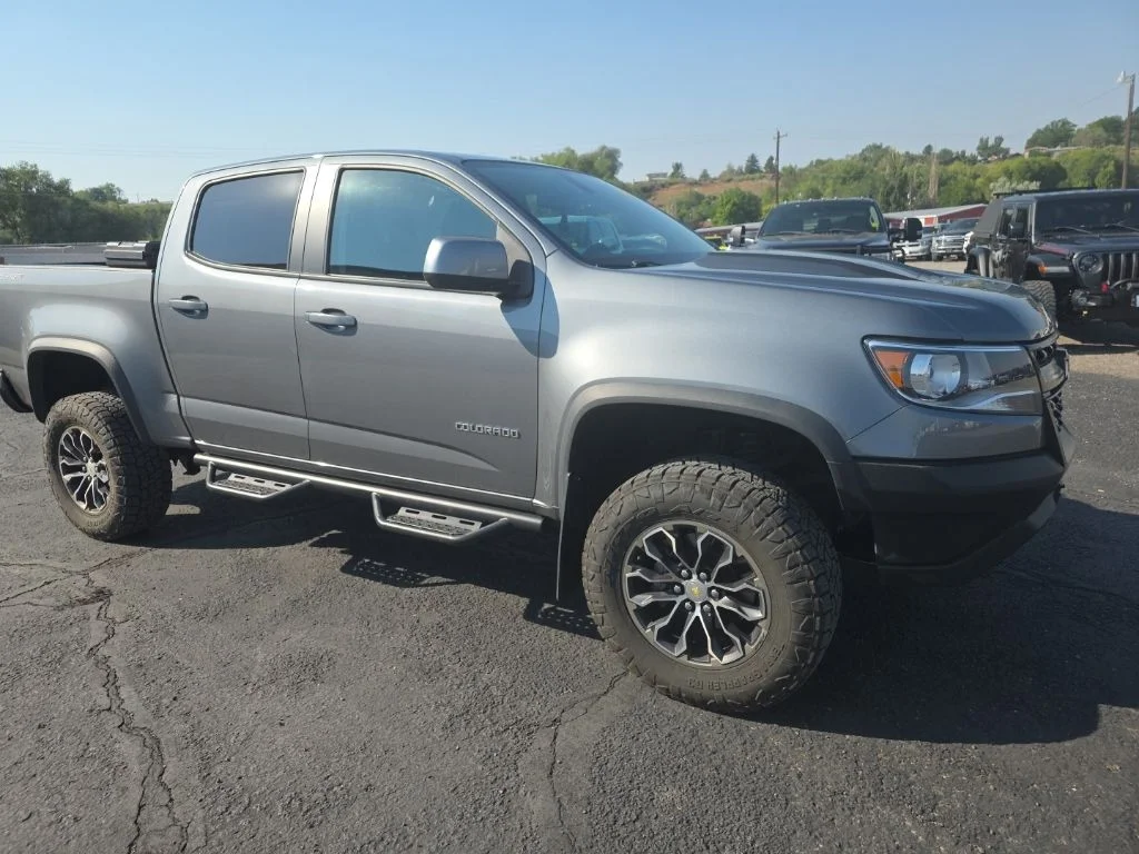 Used 2019 Steel Metallic Chevrolet ZR2 image 3