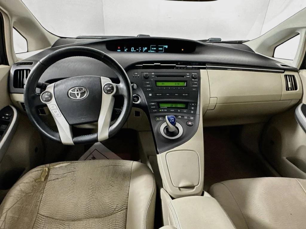 Used 2010 Red Toyota IV image 23