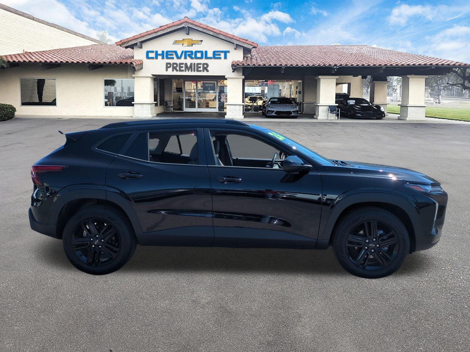 Used 2026 Mosaic Black Metallic Chevrolet ACTIV image 9
