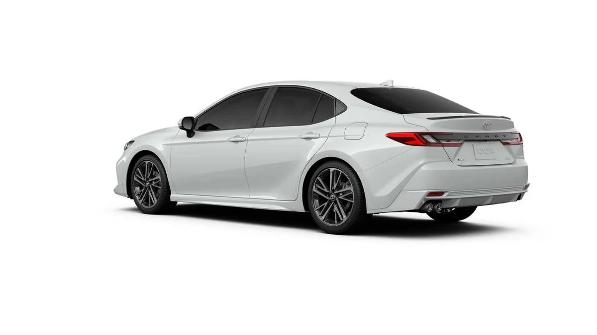 New 2026 Wind Chill Pearl <sup>1</sup> Toyota  XSE image 31