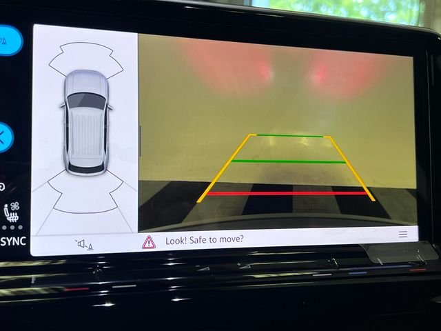 New 2026 Gray Volkswagen 2.0T SE w/Technology image 18