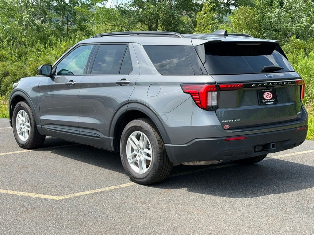 New 2026 Carbonized Gray Metallic Ford Active image 29