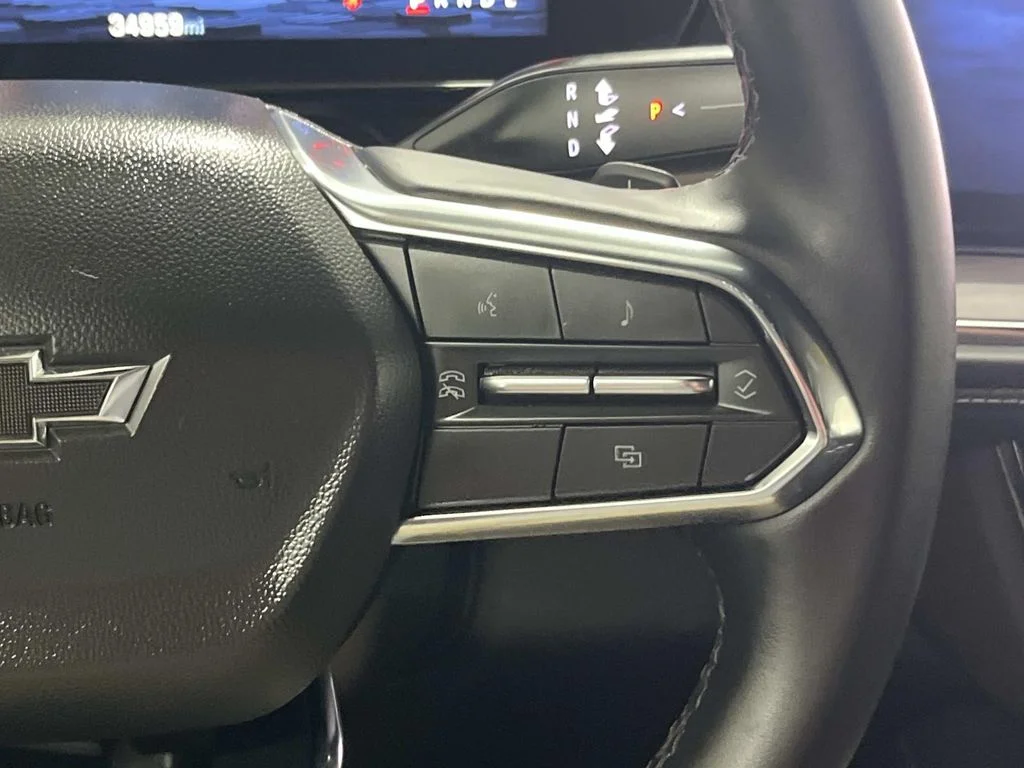 Used 2025 Sterling Gray Metallic Chevrolet Z71 image 19