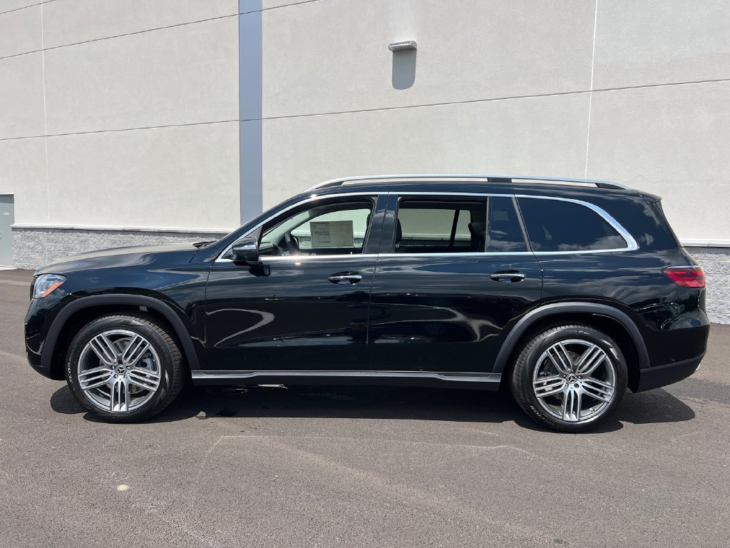 New 2026 Black Mercedes-Benz GLS 450 image 43