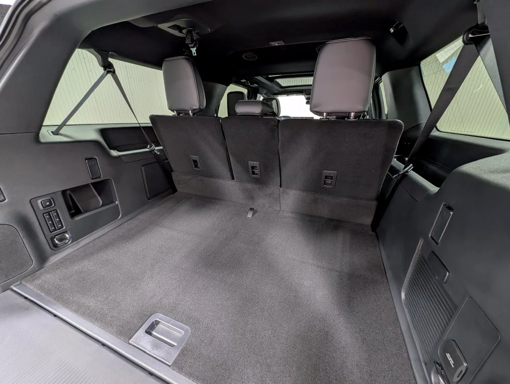 New 2027 Dark Matter Gray Metallic Ford MAX Platinum image 22