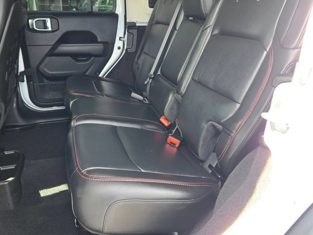 Used 2019 White Jeep Rubicon 4x4 image 19