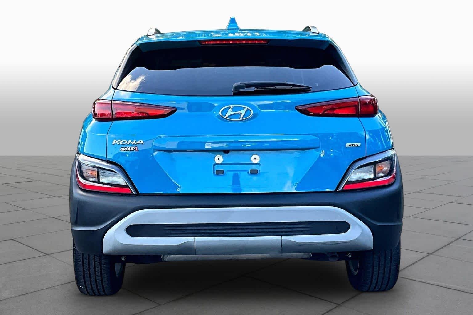 Used 2022 Teal Isle Hyundai SEL image 5