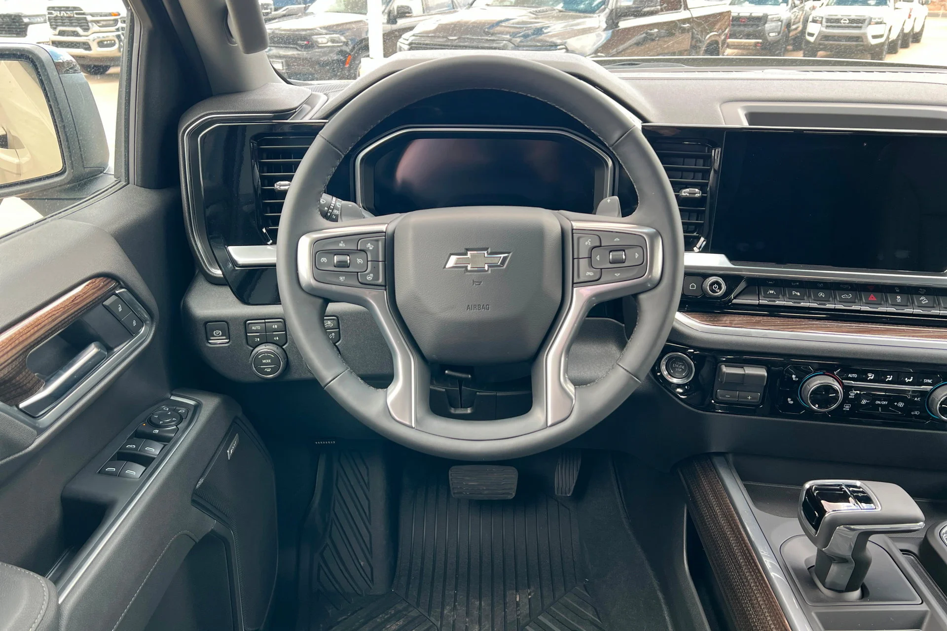 2026 Chevrolet Silverado 1500 RST - Photo 12