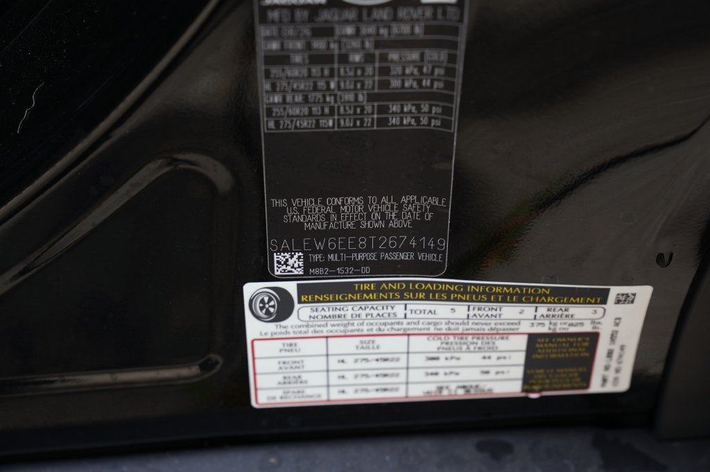 New 2026 Santorini Black Land Rover V8 image 33