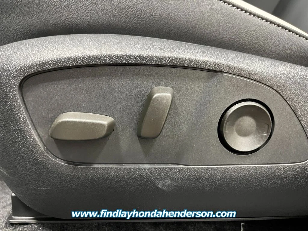 New 2026 Sonic Gray Pearl Honda Touring image 15