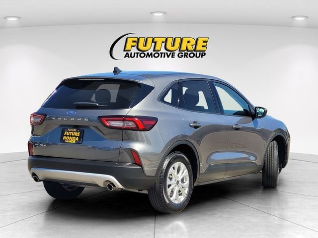 Used 2025 Gray Ford Active image 4