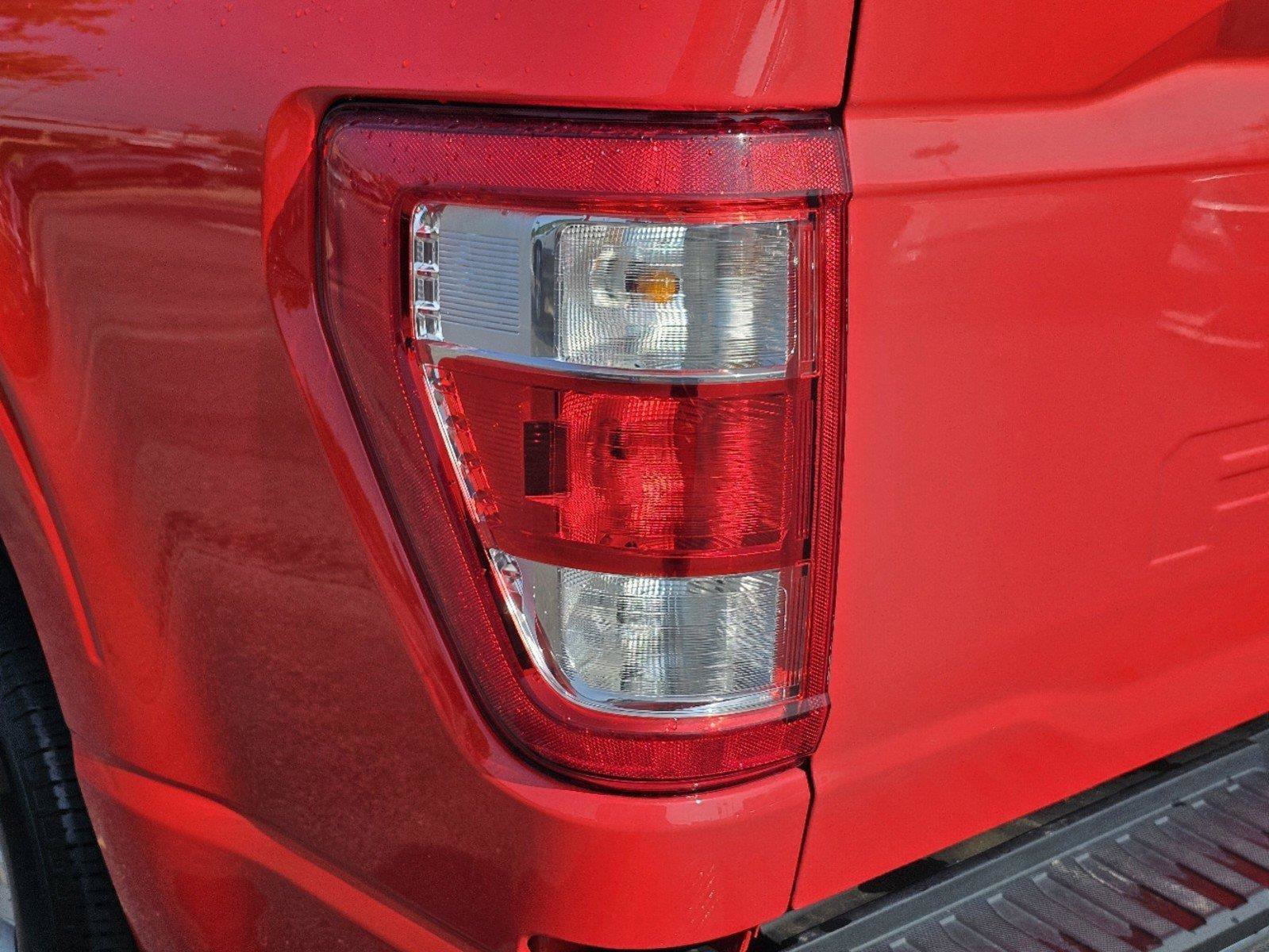 Used 2021 Red Ford XL image 9