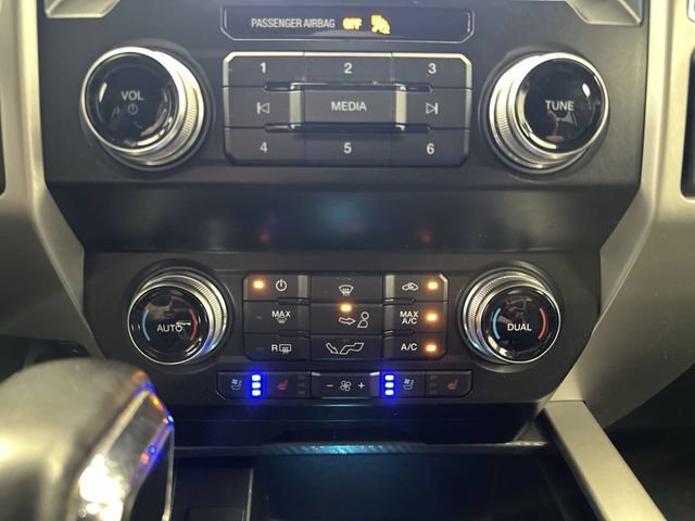 Used 2019  Ford XL image 18