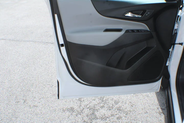 Used 2024 Summit White Chevrolet LS image 6