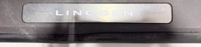 Used 2020 White Lincoln Reserve image 33