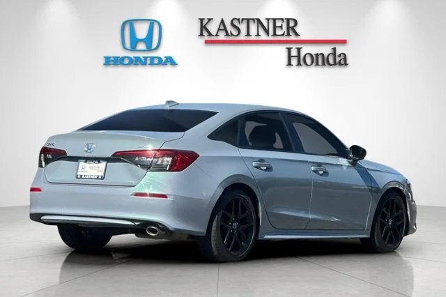 Used 2024 Sonic Gray Pearl Honda Sport image 5
