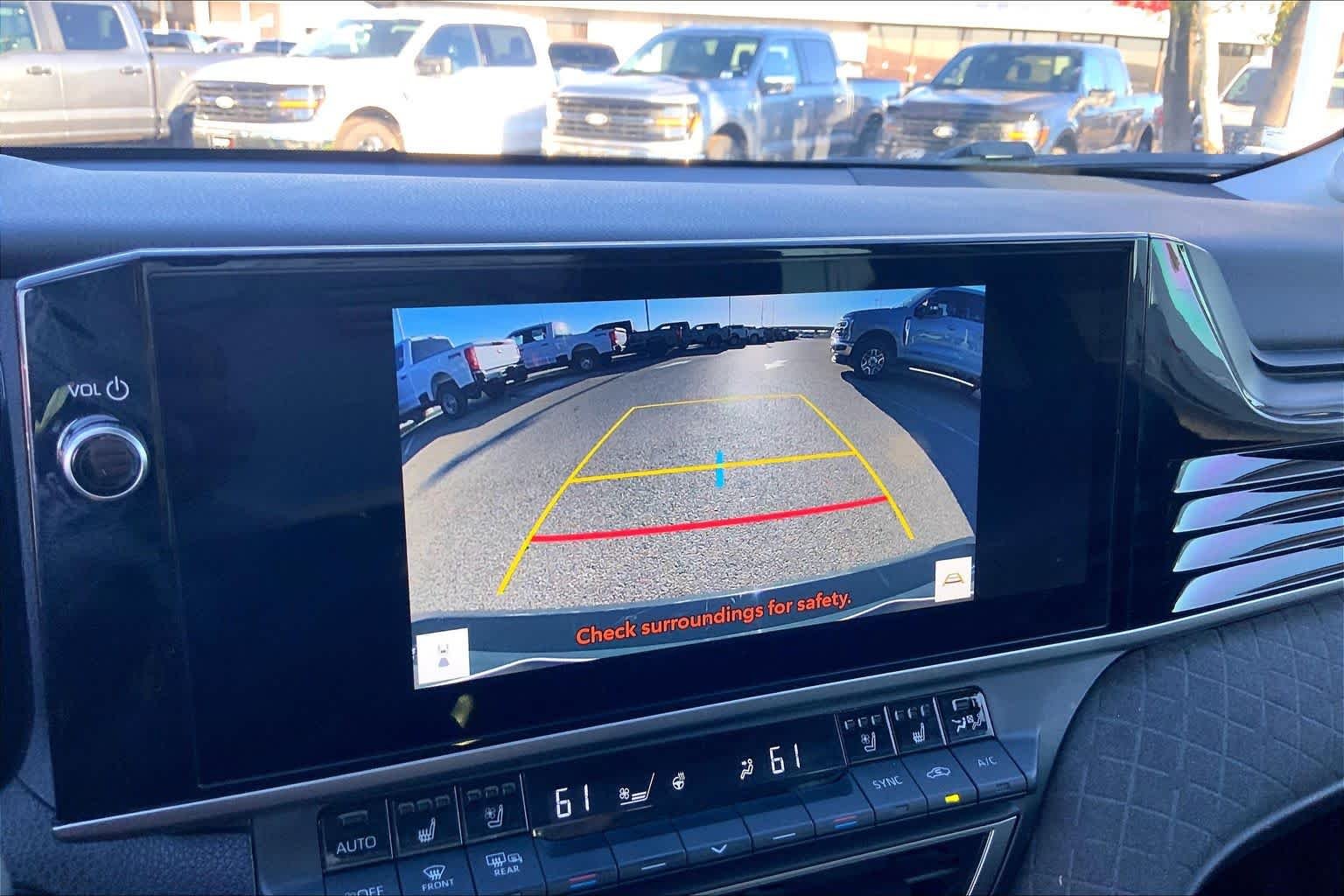 Used 2025 UNDERGROUND Toyota XLE image 27