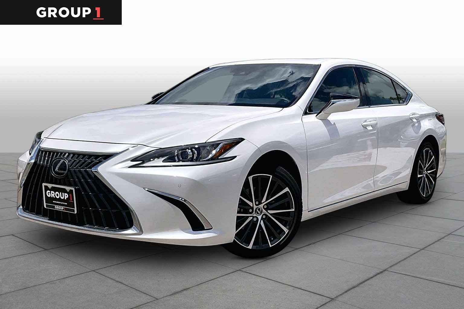 2025 Lexus ES 350 350's photo