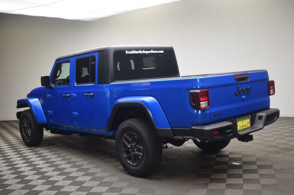 New 2026 Hydro Blue Pearlcoat Jeep Sport S image 13