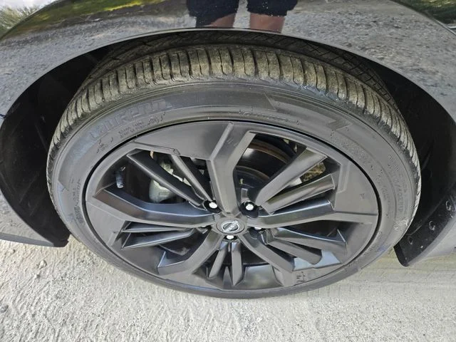 Used 2023 Black Nissan 2.5 SR image 25
