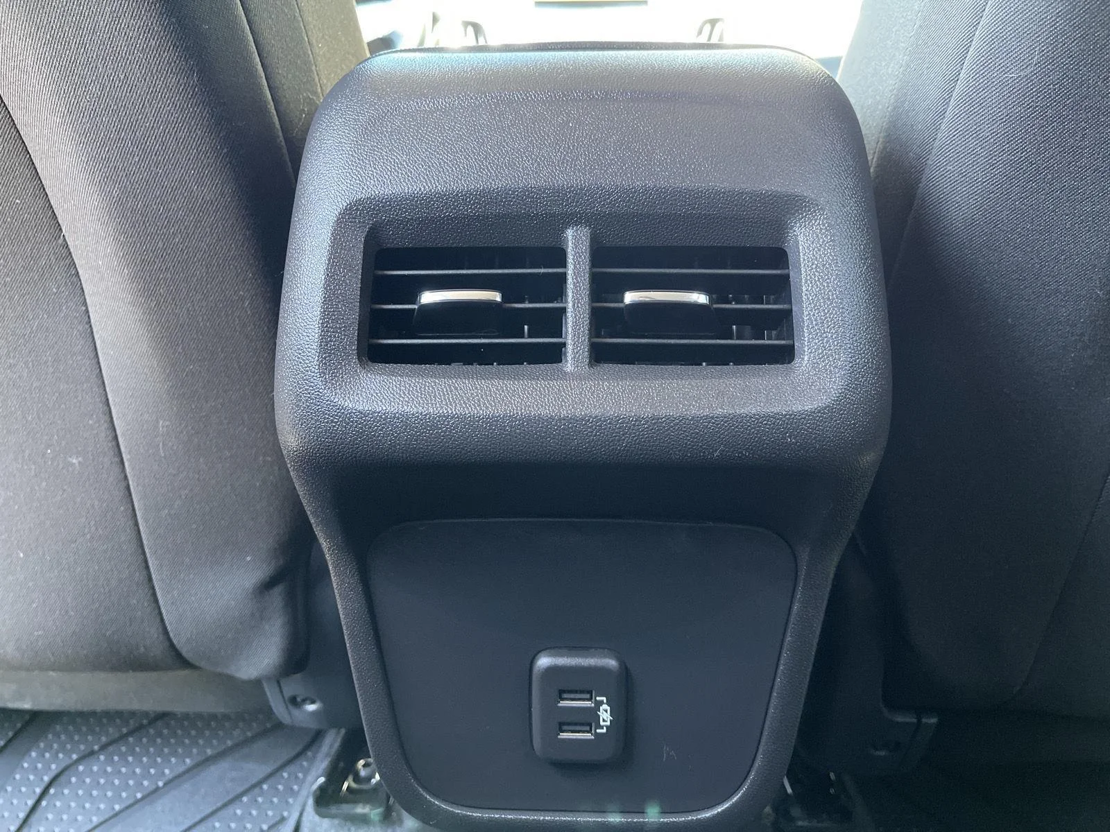 Used 2024 Summit White Chevrolet LT image 36