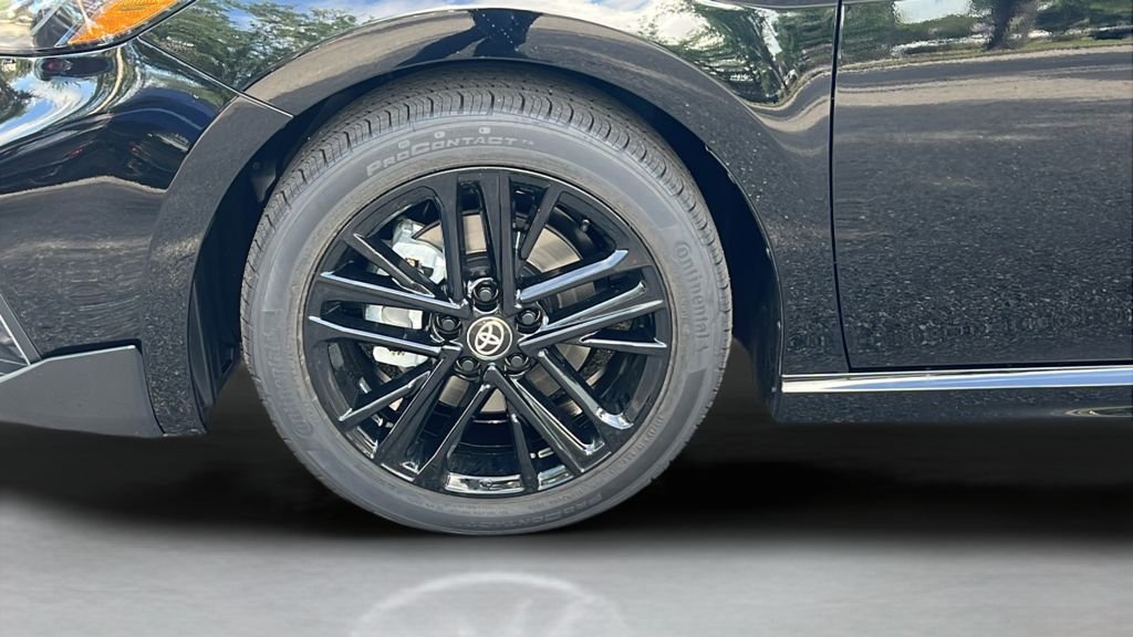 New 2026 Midnight Black Metallic Toyota  SE image 25