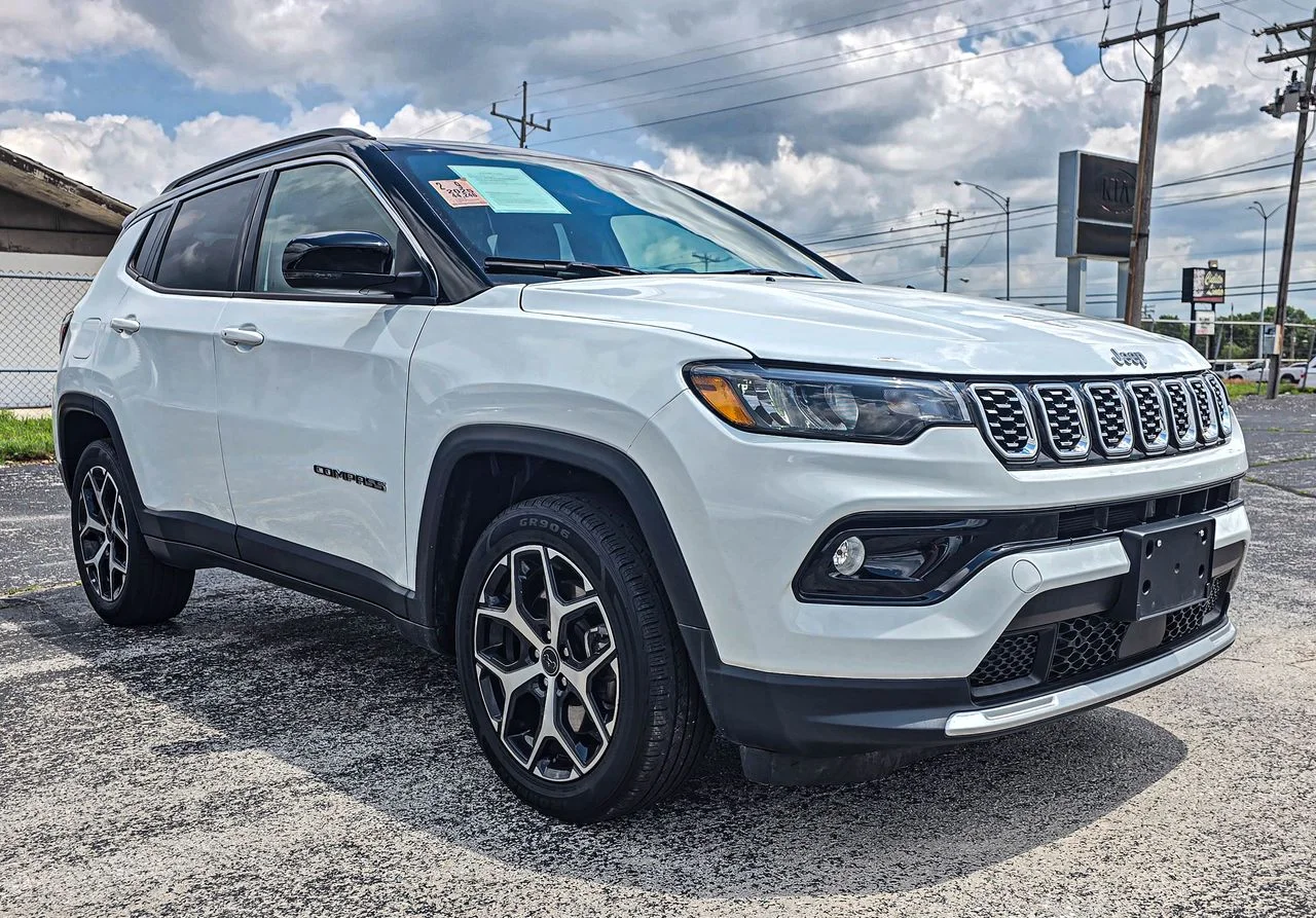 2022 Volkswagen Atlas Cross Sport 3.6L V6 SE w/Tech 4MOTION's photo