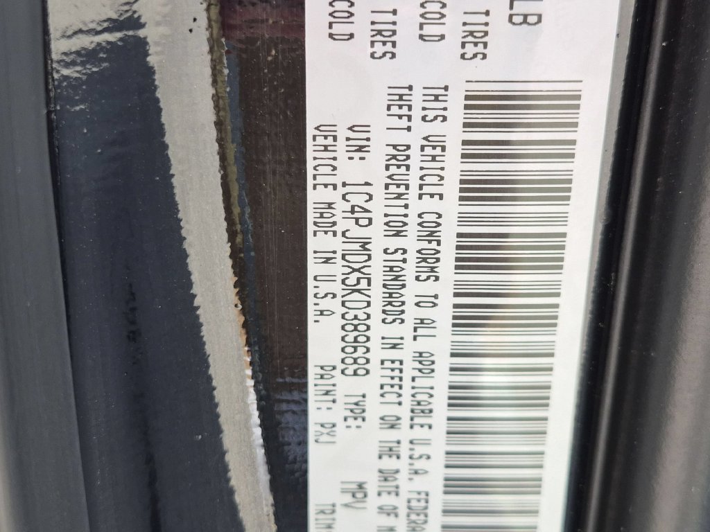 Used 2019 Black Jeep Limited image 28