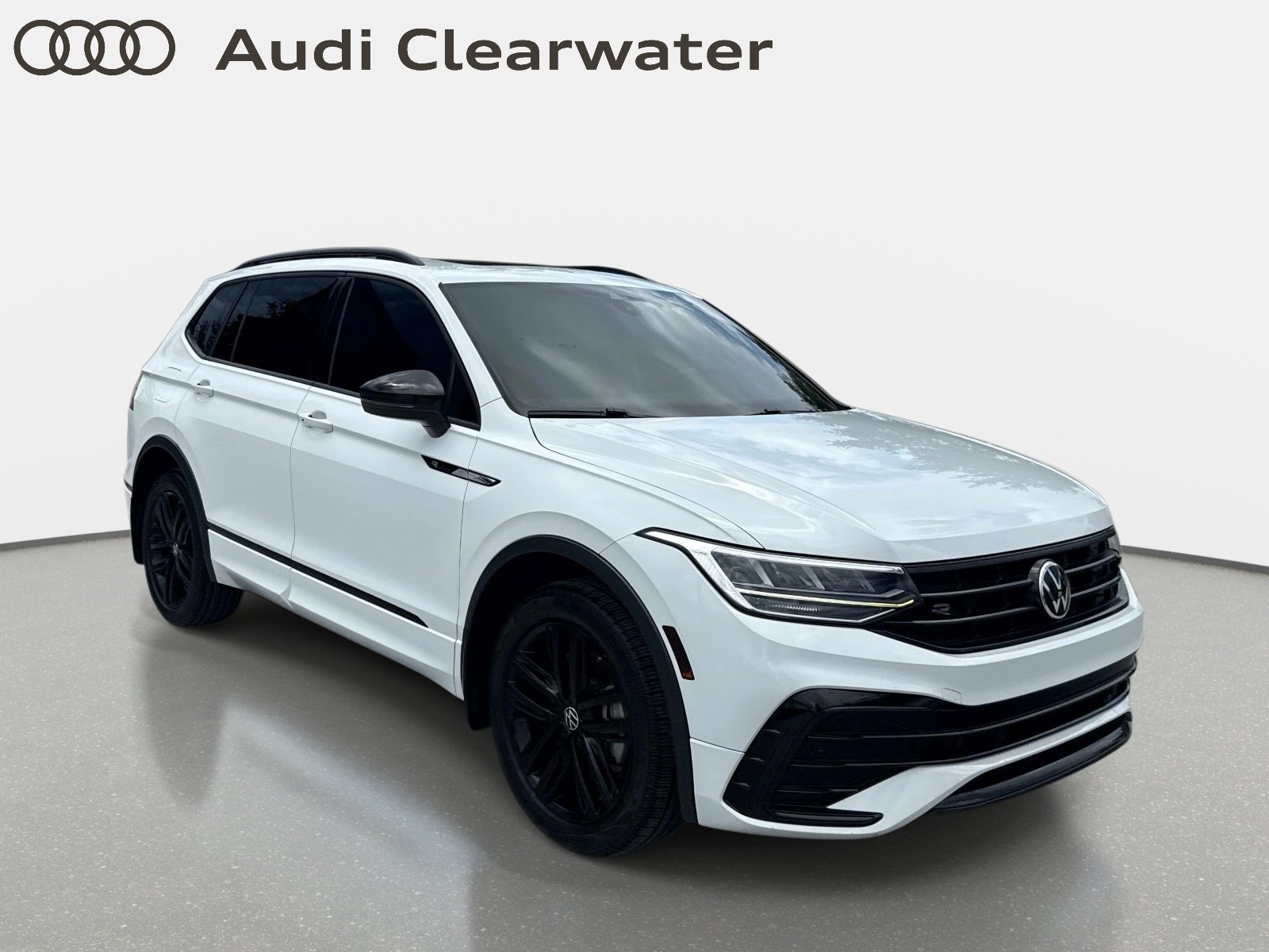 Used 2022 Pure White Volkswagen SE R-Line Black image 6