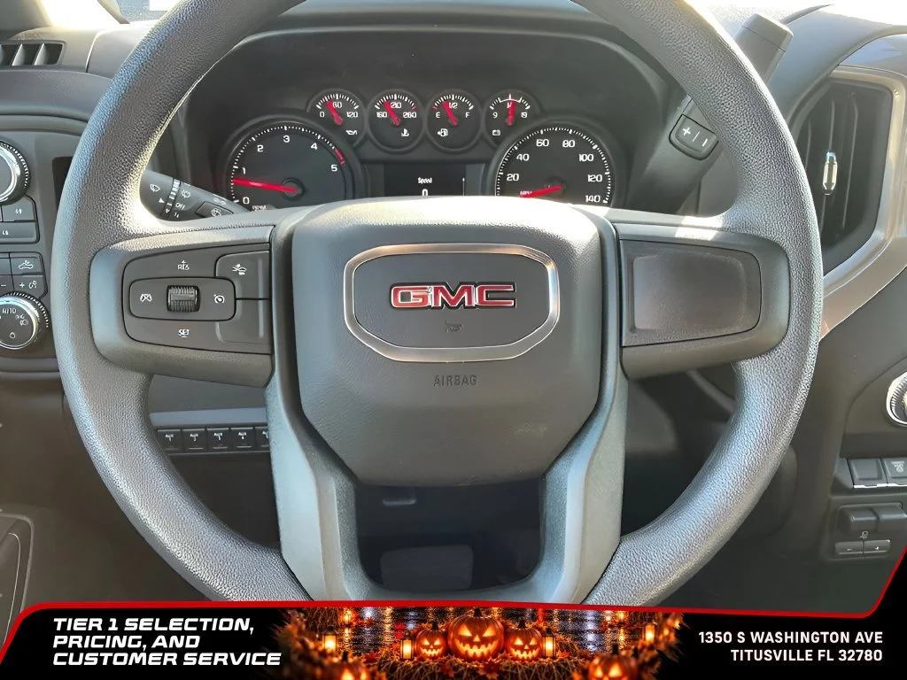 New 2026 Summit White GMC Pro image 33