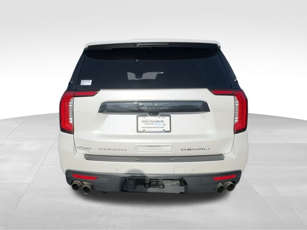 Used 2023 White GMC Denali Ultimate image 7