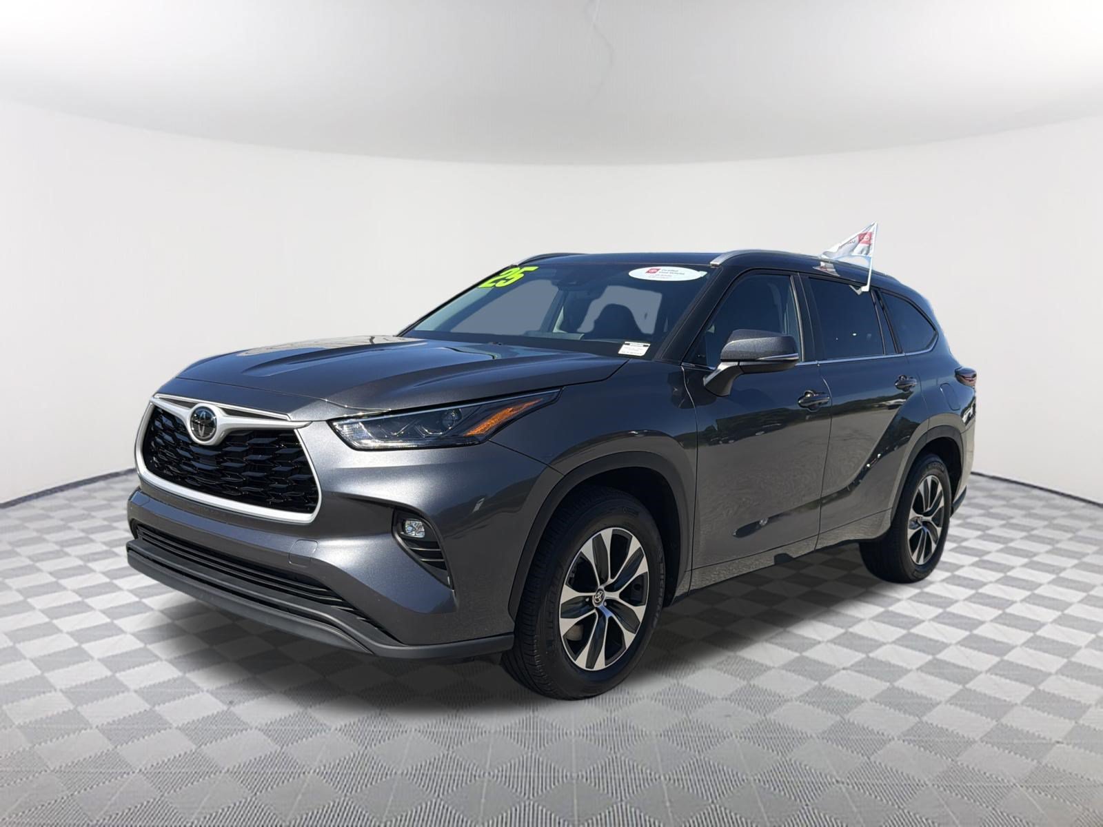 Certified Used 2025 Magnetic Gray Metallic Toyota XLE image 3