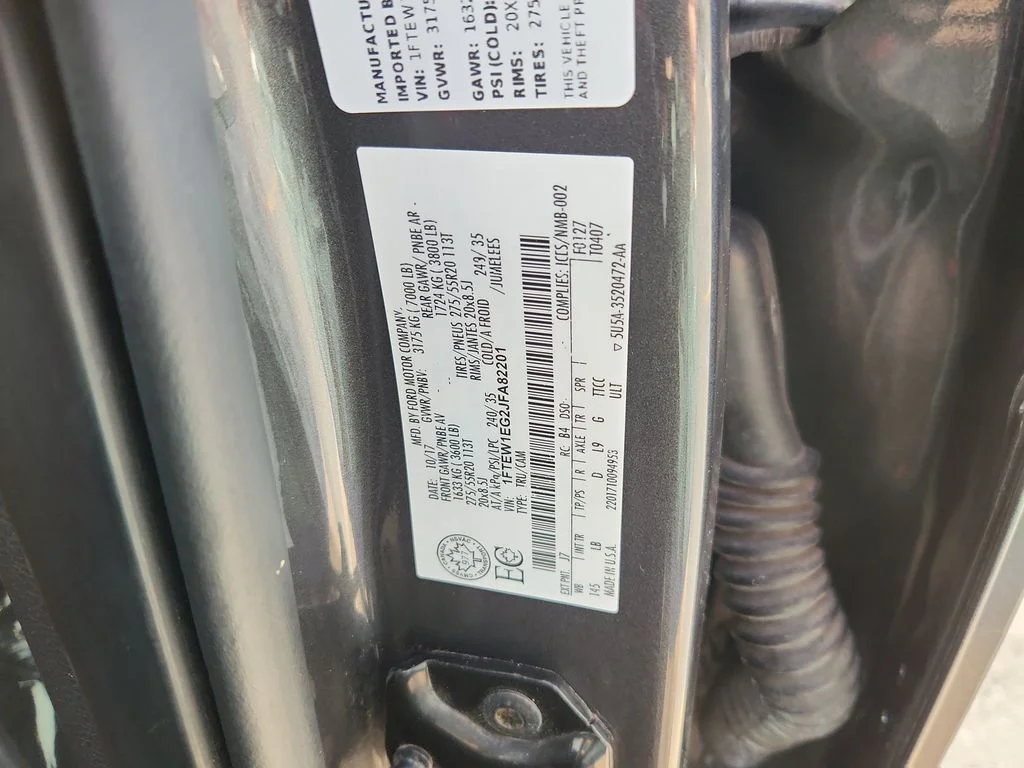 Used 2018 Gray Ford Lariat image 20