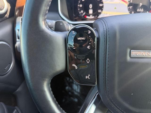 Used 2020 Black Land Rover HSE image 22