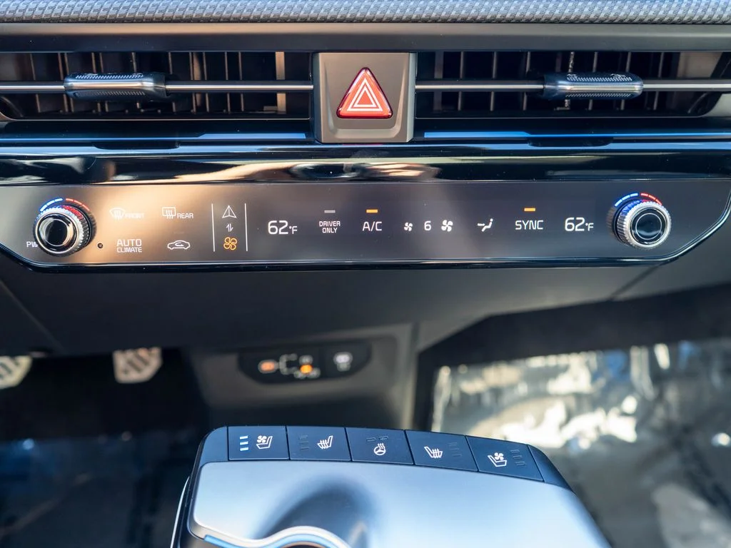 New 2026 Wolf Gray Kia GT-Line AWD image 27