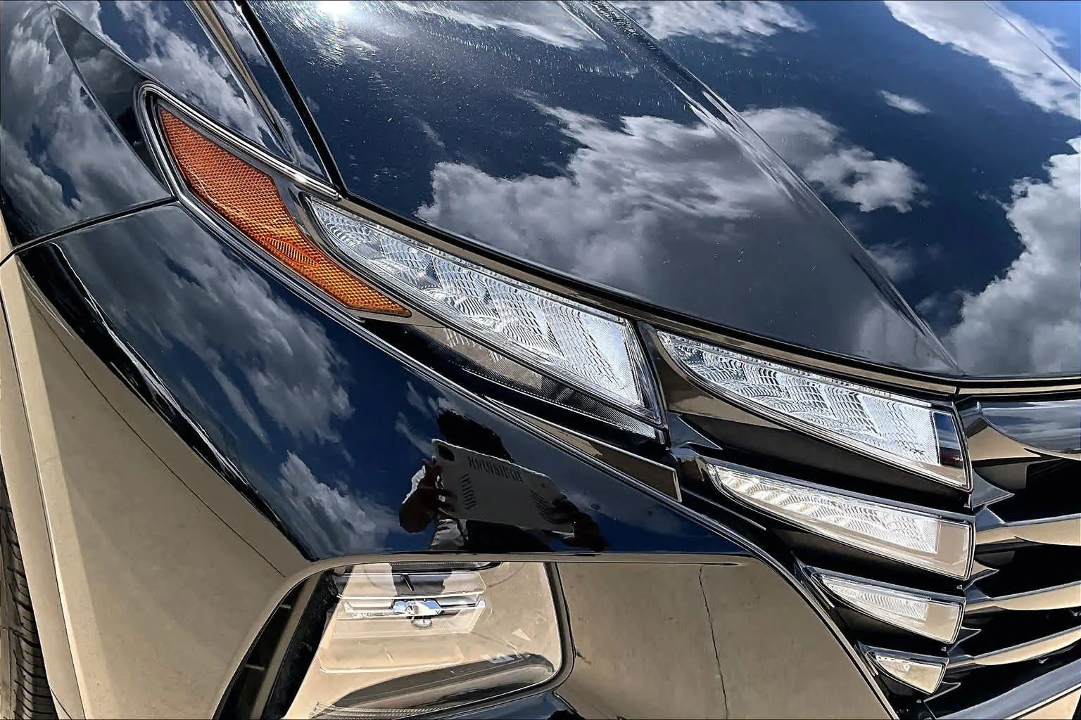 Used 2024 Black Pearl Hyundai SE image 24
