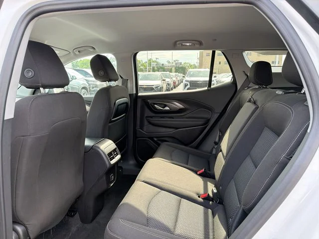 Used 2024 White GMC SLE image 20