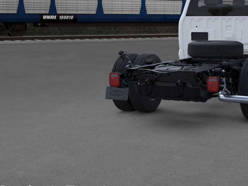 New 2026 Oxford White Ford XL image 21
