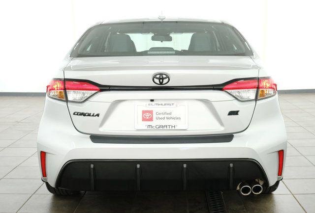 Certified Used 2025 CLASSIC SILVER METALLIC Toyota  image 5
