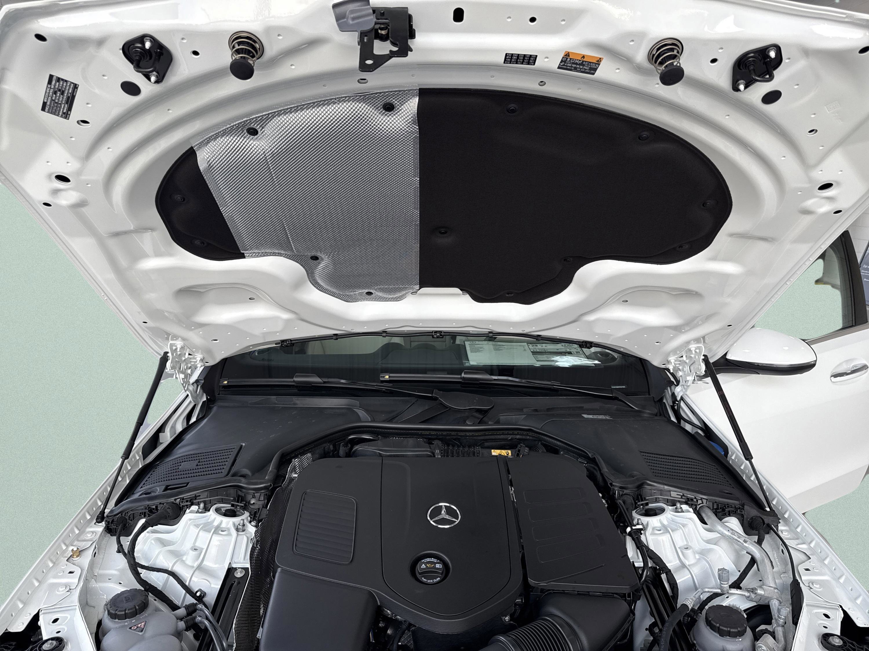 Certified Used 2026 Polar White Mercedes-Benz C 300 image 18