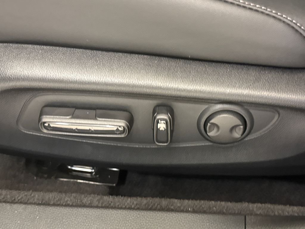 2025 Honda Accord Hybrid Sport-L - Photo 21