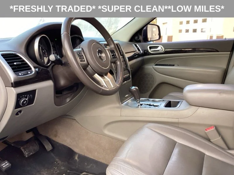 Used 2011 Gray Jeep Laredo image 10
