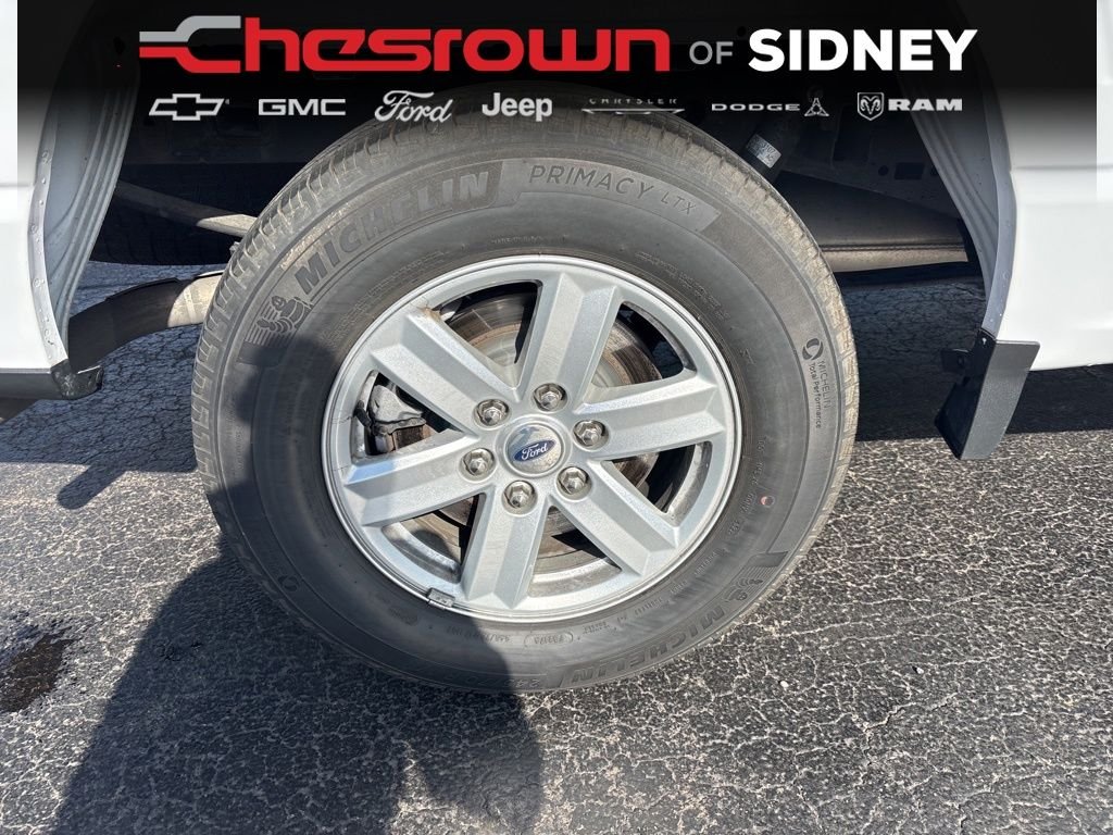 Used 2022 Oxford White Ford XL image 11