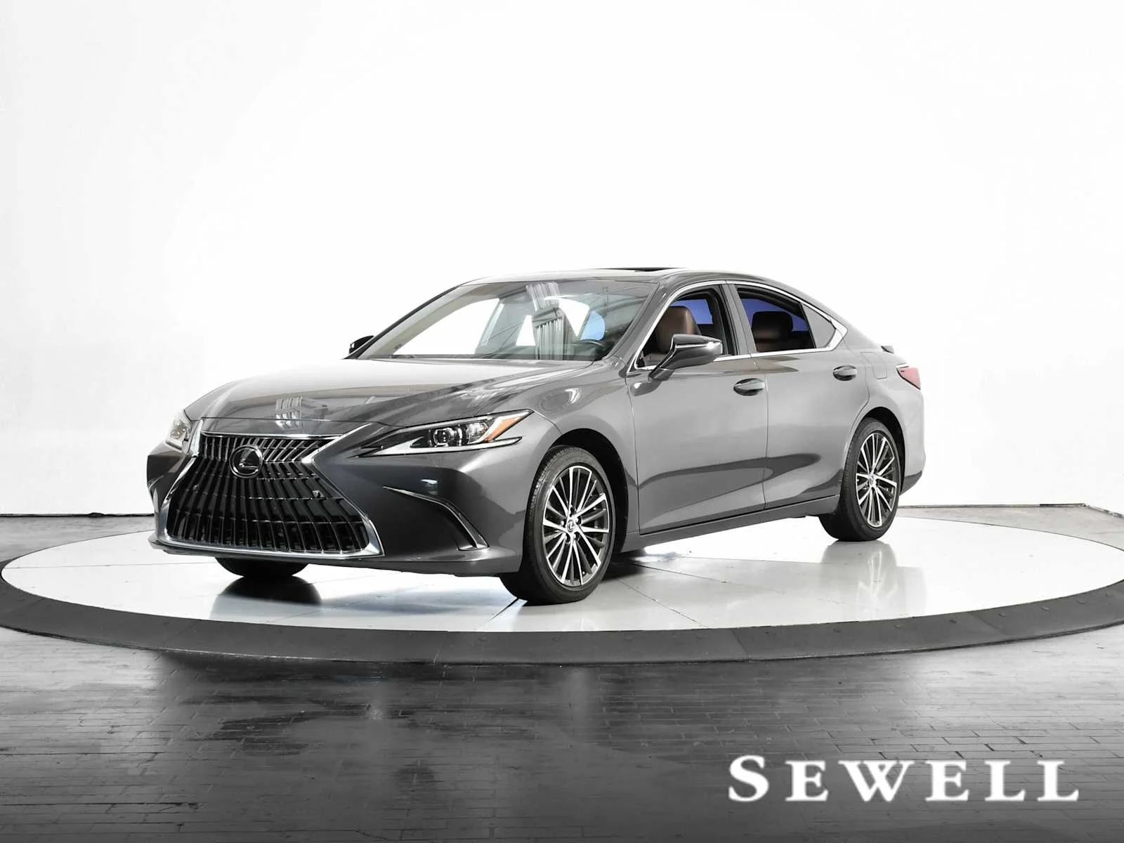 2025 Lexus ES 300h 