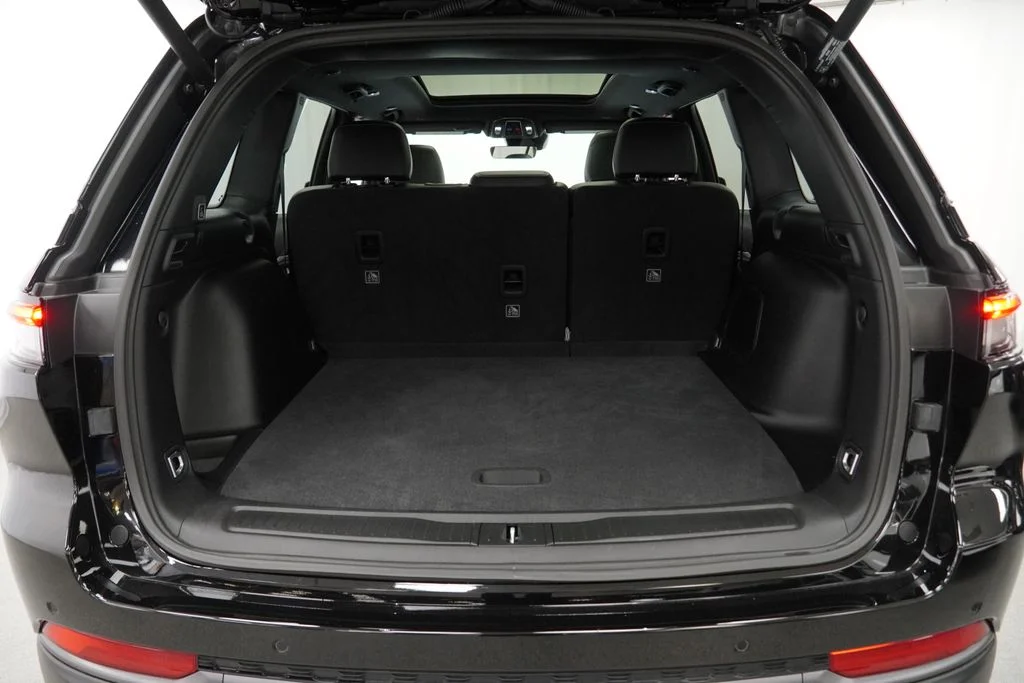 Used 2026 Black Jeep Limited image 45