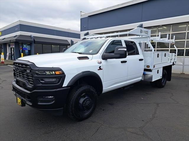 2025 RAM 3500 Tradesman 4X4 Crew Cab's photo