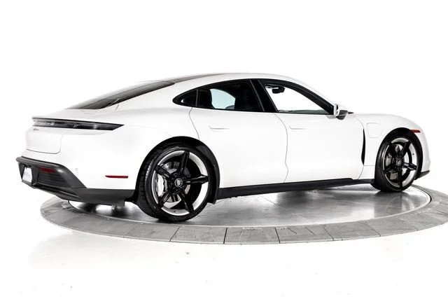 Used 2024 White Porsche  image 6