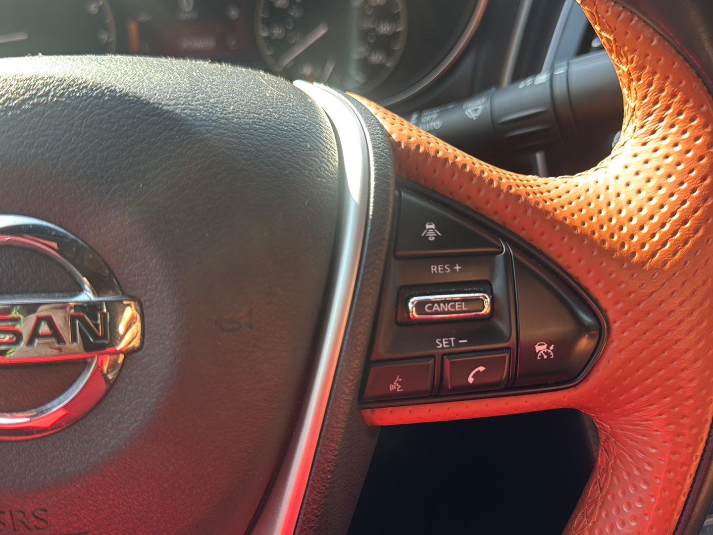 Used 2019 Pearl White Tricoat Nissan Platinum image 19