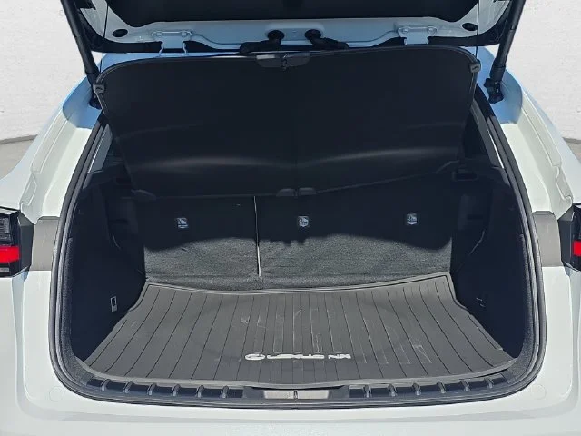 New 2026 Ultra White Lexus 350h Luxury image 12